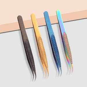 แหนบขนตาตามหลักสรีรศาสตร์ที่มีด้ามจับที่สะดวกสบายความแม่นยำสูงและปลายเรียวสำหรับการกำจัดขนคุด - Product Image 3