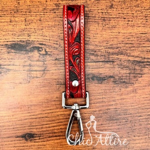 Petit porte-clés Offre Spéciale en cuir repoussé à la main Porte-clés en cuir véritable de style occidental Porte-clés en cuir de vachette personnalisé pour femmes - Product Image 1