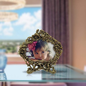 กรอบรูปโลหะลายดอกไม้หรูหราตกแต่งด้วยสีทองเหมาะสำหรับตกแต่งบ้านสำนักงานหรือเป็นของขวัญ - Product Image 5