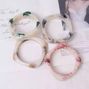 Venta directa de fábrica de resina de alta calidad brazalete colorido pulsera mejor exportación DE LA India precio barato para ocasiones de regalo - Product Image 5