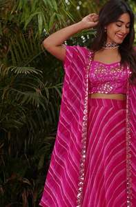 Hermosa Lehenga más de tendencia con hermosa impresión digital - Product Image 2