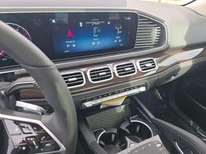 (H&S) SUV d'occasion MERCEDESS-BENZZ 2026 GLE 450 4MATIC Titre propre - Product Image 2