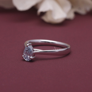 Bague de fiançailles solitaire en or blanc/rose et or jaune 14 carats avec diamant de laboratoire certifié IGI, taille poire bleue, pour femme - Product Image 6