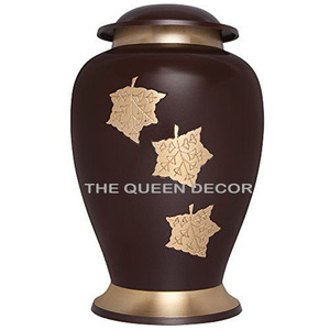 Urnes de crémation en métal de haute qualité pour cendres adultes Urne souvenir classique la plus vendue au prix de gros pour les funérailles prêtes à l'exportation - Product Image 3