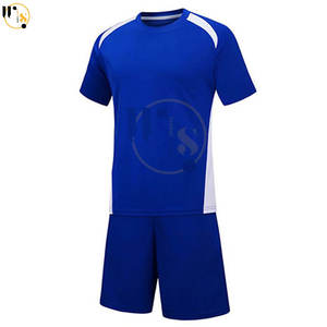 Option de gros pour les maillots de football sur mesure jeunes adultes haut uniforme ensemble logo personnalisé nom impression au Pakistan Option - Product Image 3