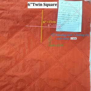 Acolchado moderno de poliéster 100%, patrón bordado cuadrado de 6 pulgadas, 2-5 capas, alto estándar para uso doméstico en hoteles, precio razonable - Product Image 2