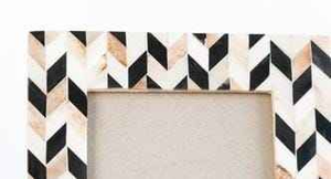 Cadre photo en bois de luxe en gros avec incrustations d'os et motifs floraux indiens décoratifs pour cadeaux et décoration intérieure - Product Image 6