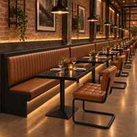 Meubles de salle à manger industriels pour café, table sur piétement en pierre noire avec chaises en cuir rembourré marron, ensemble de meubles de restaurant commercial