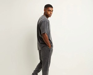 Camiseta de algodón 100% de gran tamaño personalizada OEM para hombre, jersey de manga corta de alta calidad con el último patrón de letras estilo Hip Hop - Product Image 4