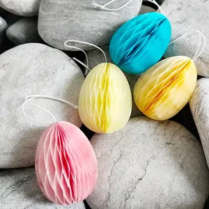 Oeufs suspendus en papier de soie en nid d'abeille pour décorations de Pâques - Product Image 6