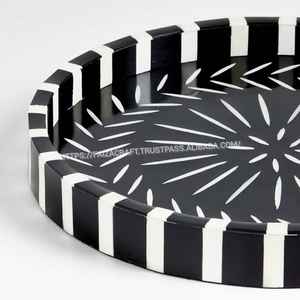 Plateaux de service en résine écologique faits à la main par Faizacraft, plateau décoratif en incrustation d'os - Product Image 2