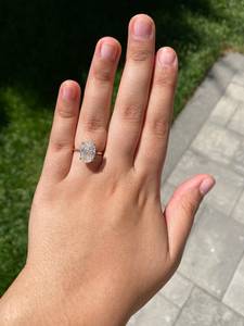 Anillo de oro de 10K de compromiso de diamante de moissanita de corte ovalado exclusivo para novia, fábrica de joyería de boda de lujo, proveedor directo de OEM y ODM - Product Image 5
