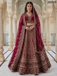 Mariée Lehenga Choli avec double dupatta motif fantaisie dentelle travail détails fil broderie Chapat Zari travail - Product Image 2