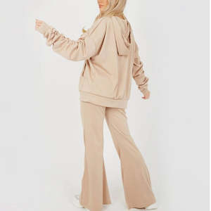 Survêtement prêt pour la rue, design confortable, possibilité de personnalisation de la marque pour les tenues décontractées, l'entraînement et les vêtements urbains - Product Image 2