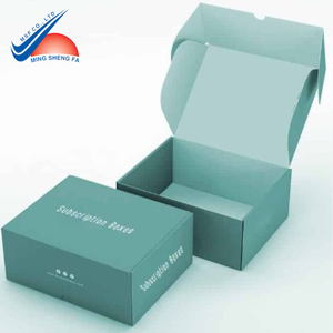 Caja de Embalaje para Ropa de Alta Resistencia - Cartón Robusto, Acabado Exterior Elegante, Diseñada para la Presentación de Prendas de Alta Gama - Product Image 3