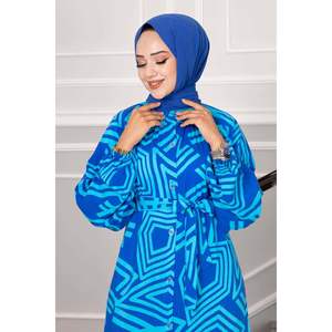 Robe modeste hijab boutonné en viscose de Saxe - Product Image 4