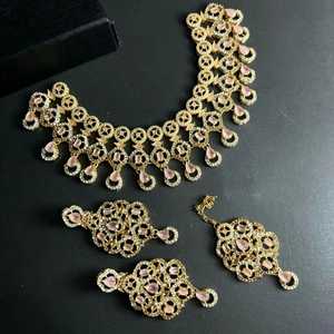 2025 spot mode nouveaux bijoux mariage dîner collier en forme de coeur plusieurs couleurs cristal artificiel boucles d'oreilles et collier ensemble - Product Image 3