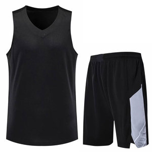 Maillots de basket-ball unisexe de qualité supérieure vêtements de sport en polyester respirant logo personnalisé maillot de basket-ball uni pour hommes Service OEM - Product Image 1