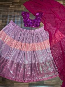 Hermosa última ropa de fiesta de diseñador Lehenga - Product Image 3