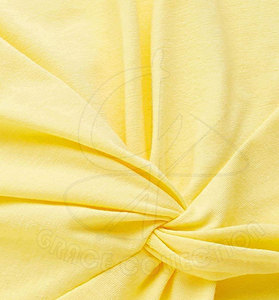 T-shirts à col en O personnalisés pour femmes Street Wear de Sialkot pour l'été avec une décoration de trou unique - Product Image 6