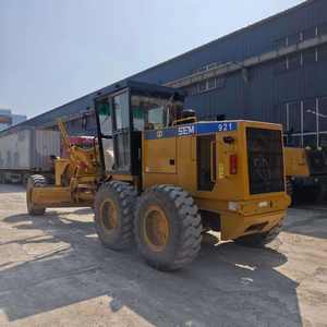 Motoniveladora SEM 919F/920F/921F en stock con motor de desgarrador trasero y bomba SC9D220G2 - Product Image 5