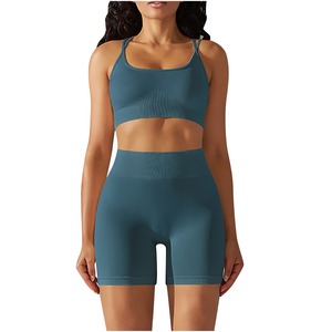 Conjunto de Yoga Deportivo sin Costuras para Mujer, Sujetador Deportivo Suave y Leggings Transpirables y Cómodos, Ropa Deportiva de Otoño para la Calle - Product Image 3