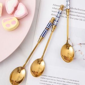 Elegante juego de cubiertos con mango y elegantes cabezales de acero inoxidable, perfecto para cenas modernas, bodas y regalos - Product Image 4