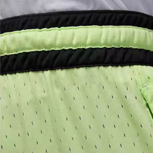 Pantalones cortos de malla personalizados para hombre, fabricante de sublimación Dtg de poliéster con estampado de 5 pulgadas, pantalones cortos de malla para gimnasio para hombre, ropa deportiva - Product Image 6