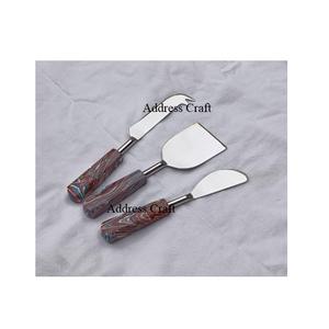 Ensemble de fromage 3 pièces de style tendance avec poignée en résine personnalisée meilleur vendeur couverts en acier inoxydable vaisselle fourchette à beurre - Product Image 1