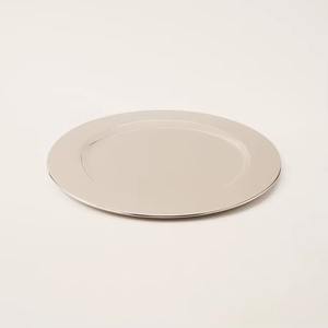 Placa de cargador de cristal de diseño con patrón en relieve dorado que agrega un toque real a la decoración de la Mesa de la boda y el comedor del hogar - Product Image 6