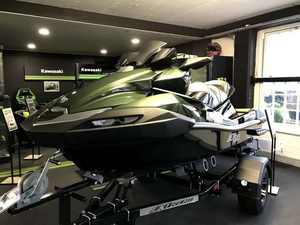 2026 NUEVO en stock Kawasakis 2017 Jetski Tres plazas Personal Watercraft JET SKI ULTRA 310X - Product Image 3