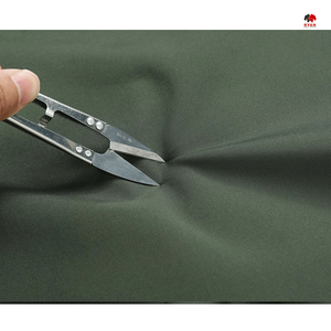 Veste softshell confortable au design personnalisé pour hommes, fermeture éclair écologique, tissu respirant avec logo personnalisé - Product Image 3