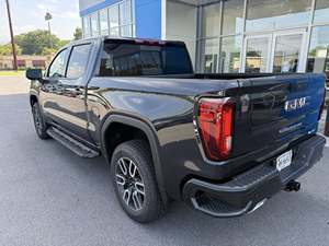 รถกระบะมือสอง ปี 2025 รุ่น Silverado 1500 ขนาดใหญ่ ขับเคลื่อน 4 ล้อ เครื่องยนต์ดีเซลเทอร์โบ 3.0 ลิตร - Product Image 6