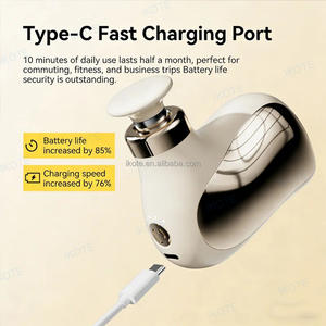 Mini pistola de masaje de bolsillo con 4 cabezales de masaje de silicona, ligera, portátil, perfecta para uso en la oficina y el hogar, masaje muscular de bajo ruido - Product Image 6