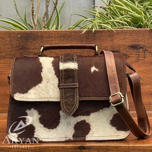 ODM OEM nouveauté sac à bandoulière en cuir de vachette personnalisé sac à main à rabat vente en gros de sacs à main de créateur de luxe à la mode pour femmes - Product Image 1