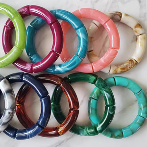 Bracelets de perles en acrylique lucite fait à la main, design en bambou, extensible, tourbillon assorti, résine de couleur marbre, modèle fabriqué à la main - Product Image 4