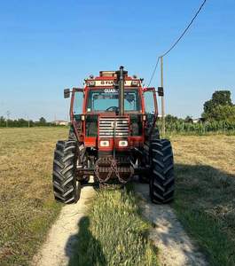 Tracteur FIATAgri 180-90 Turbo DT en promotion pour l'agriculture et les vergers – Machine agricole diesel 4x4 fiable, livraison rapide depuis l'Autriche - Product Image 2