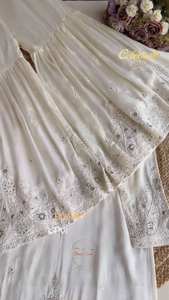 Vêtements de créateur, salwar kameez traditionnel en trois pièces, broderie, entièrement cousu en soie chinon pour les occasions de fête - Product Image 4