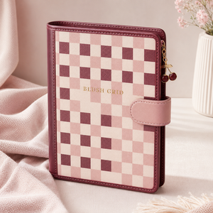Agenda LABON personalizzata A5 con griglia rosa, in similpelle PU, con 6 anelli, con ciondolo a forma di ciliegia e pagine interne per il tuo brand. - Product Image 4