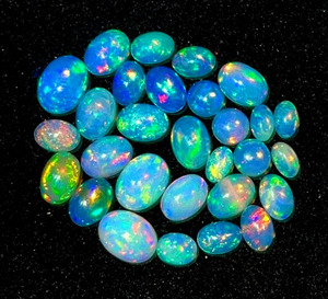 Cabochon d'opale éthiopienne de haute qualité pierre précieuse lisse polie forme ovale brillant pierres naturelles bijoux jeu de feu personnalisable - Product Image 3