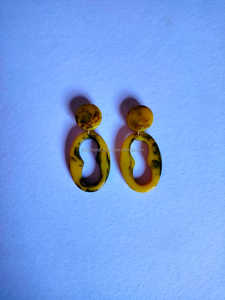 La mayoría de los pendientes de resina amarillos, accesorios modernos de forma redonda, abalorios de joyería de diseño de lujo, pendientes de aro elegantes, superventas - Product Image 5