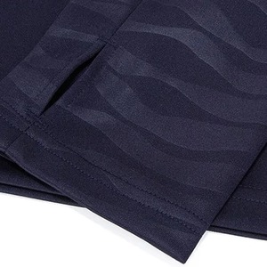 Venta al por mayor Chándal para hombre Traje deportivo asequible Chándal de diseño moderno para fitness y moda 2025 - Product Image 6