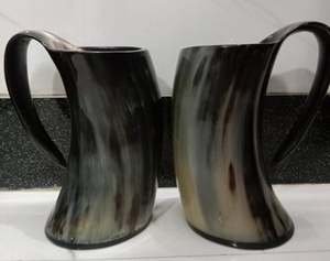 Taza de cuerno hecha a mano única, auténtica bebida ecológica rústica, taza elegante duradera, perfecta para café, té, whisky, al aire libre - Product Image 2