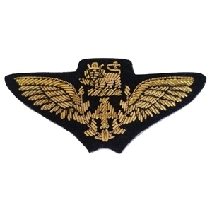 Badges brodés à la main personnalisés de l'aviation britannique des parachutistes sur tissu feutré avec fils de bullion pour blazers et autres uniformes - Product Image 1