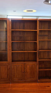 Bibliothèques modernes en teck du sud-ouest avec 2 portes et 2 étagères pour le salon, meubles de maison - Product Image 3