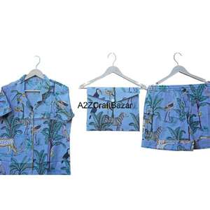 Ensemble de pyjama court à manches courtes pour femmes, imprimé numérique à motifs floraux, col en V, cordon de serrage, 100% coton, respirant, séchage rapide - Product Image 4