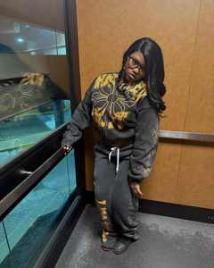 Streetwear avec logo personnalisé à imprimé bouffant Ensemble de pantalons de survêtement sweat à capuche en éponge français de jogging d'entraînement Survêtements unisexe pour hommes - Product Image 6