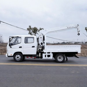 Japanische Marke ISUZU 700P 4x4 Doppelkabinen-LKW mit 5-Tonnen-Kran, Faserkorb und Erdbohrer - Product Image 2
