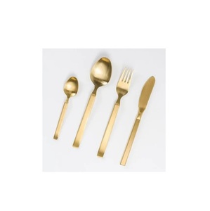 Cuillère à dîner en laiton avec logo personnalisé, design vintage, vaisselle d'hôtel, cuillère à dîner, nouveau design, fabrication artisanale, meilleure qualité - Product Image 4