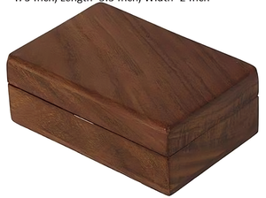 Elegante caja de madera lisa hecha a mano, perfecta para guardar anillos, tarjetas o pequeñas baratijas, una opción de regalo versátil y reflexiva - Product Image 2